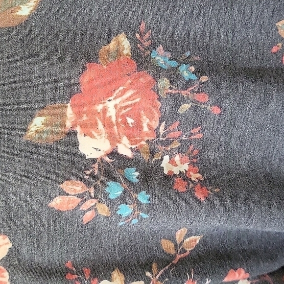 MOA Collection gray cardigan with coral & turquoise floral print-RUNS SMALL - Picture 5 of 13